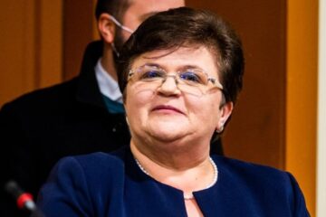 Daniela Ceredeev a renunțat la funcția de purtător de cuvânt al Inspectoratului Școlar Suceava