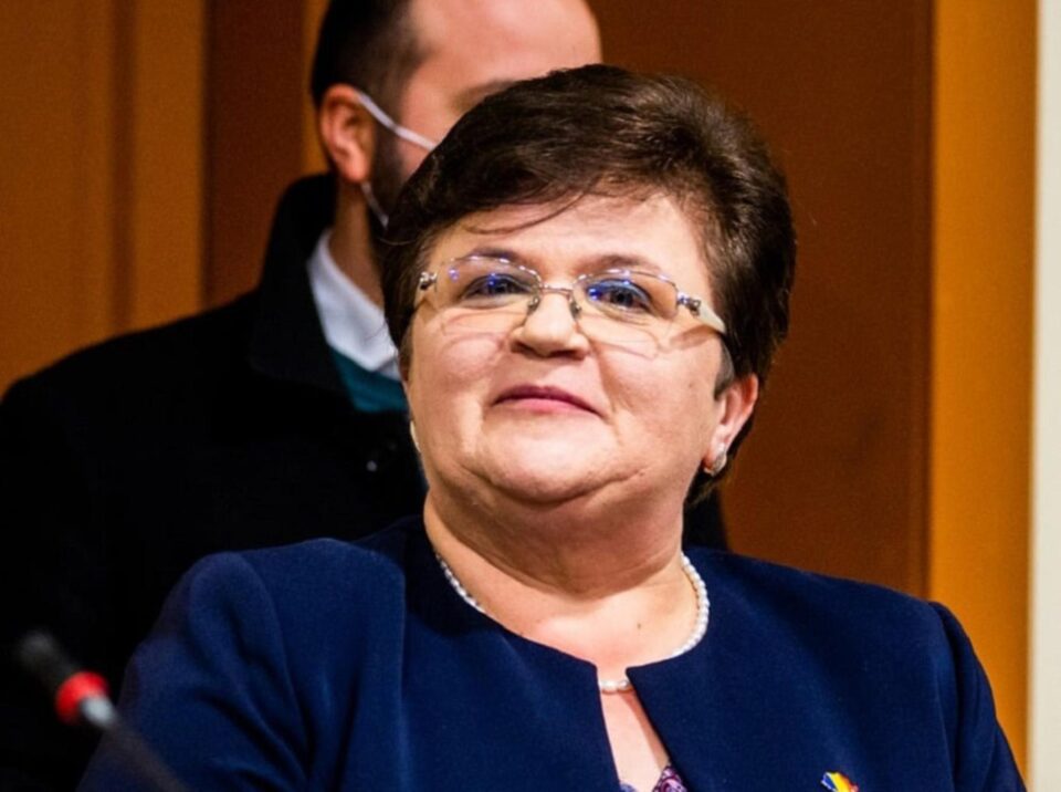 Daniela Ceredeev a renunțat la funcția de purtător de cuvânt al Inspectoratului Școlar Suceava Daniela Ceredeev a renunțat la funcția de purtător de cuvânt al Inspectoratului Școlar Suceava