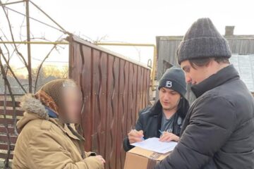 Voluntarii au sprijinit 450 de persoane cu situație materială dificilă