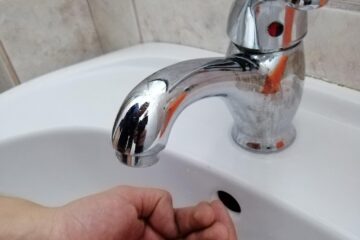 Probleme la furnizarea apei potabile în Rădăuți și Măneuți, până joi
