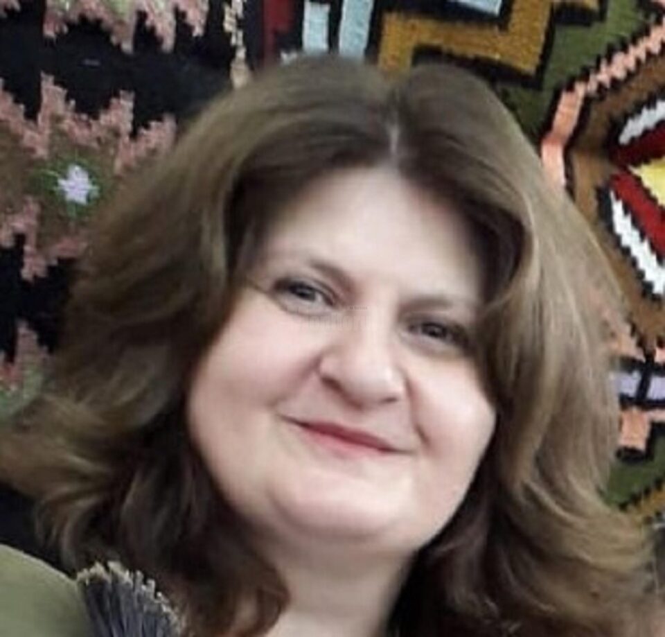 Femeia era o învățătoare apreciată și cu multă experiență