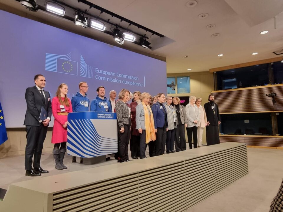 Activitatea de voluntariat a Asociației Tinerilor Ortodocși Suceveni (ATOS), apreciată la Gala Proiectelor Europene de la Bruxelles