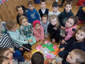 Activități creative desfășurate de elevii Școlii Gimnaziale Nr. 1 Vicovu de Sus, în cadrul Campaniei RESPECT