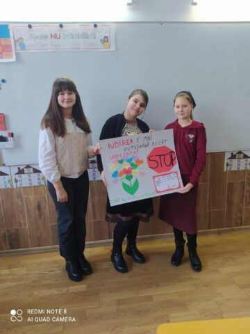 Activități creative desfășurate de elevii Școlii Gimnaziale Nr. 1 Vicovu de Sus, în cadrul Campaniei RESPECT