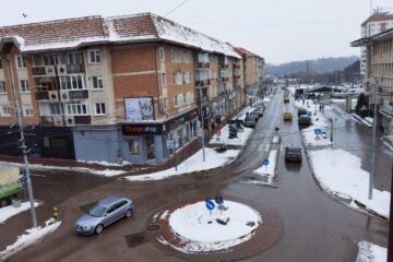 Timp de trei zile va fi blocat traficul rutier pe strada Nicolae Bălcescu, între sensul giratoriu Orange și sensul giratoriu McDonalds, în anumite intervale orare