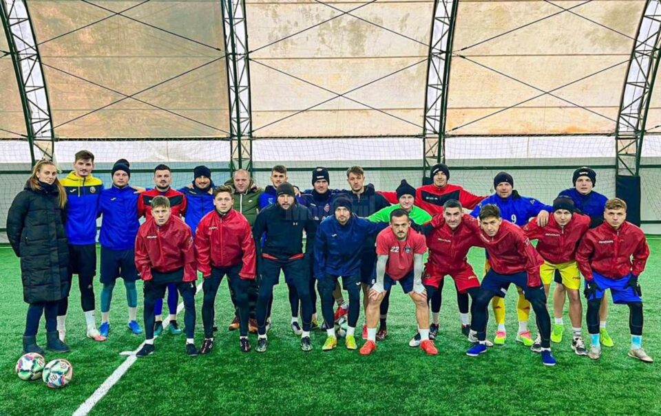 Fotbalistii Bucovinei se afla în cantonament la Radauti