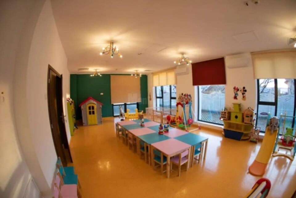 Creșa pentru 10 grupe, cu o capacitate totală de 110 copii, va fi realizată în cartierul Dealul Mănăstirii