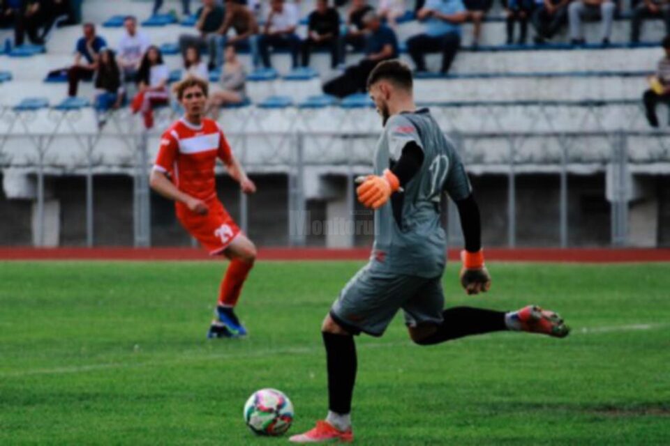 Portarul sucevean Daniel Zvoronciuc s-a transferat la Șomuz Fălticeni