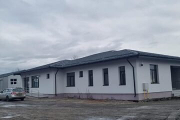 Autogara și autobaza din Vama Siret