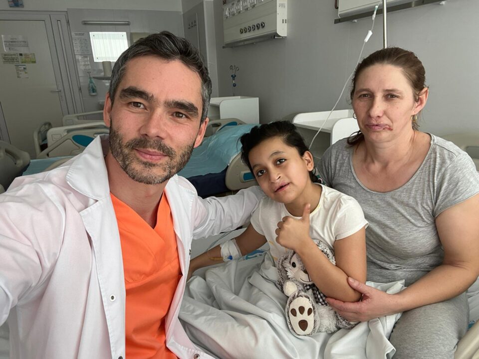 Dr. Duprii, Narcisa și Alina