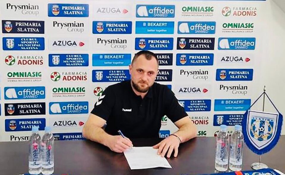 Adrian Chiruț își continuă aventura în handbalul feminin