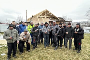 Acoperiș nou construit în doar o zi, la o casă din Bosanci afectată de un incendiu