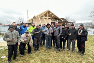 Acoperiș nou construit în doar o zi, la o casă din Bosanci afectată de un incendiu