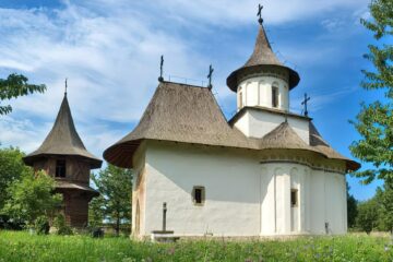 Biserica Pătrăuți