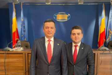 Ministrul Transporturilor, Sorin Grindeanu, și deputatul PSD de Suceava Gheorghe Șoldan
