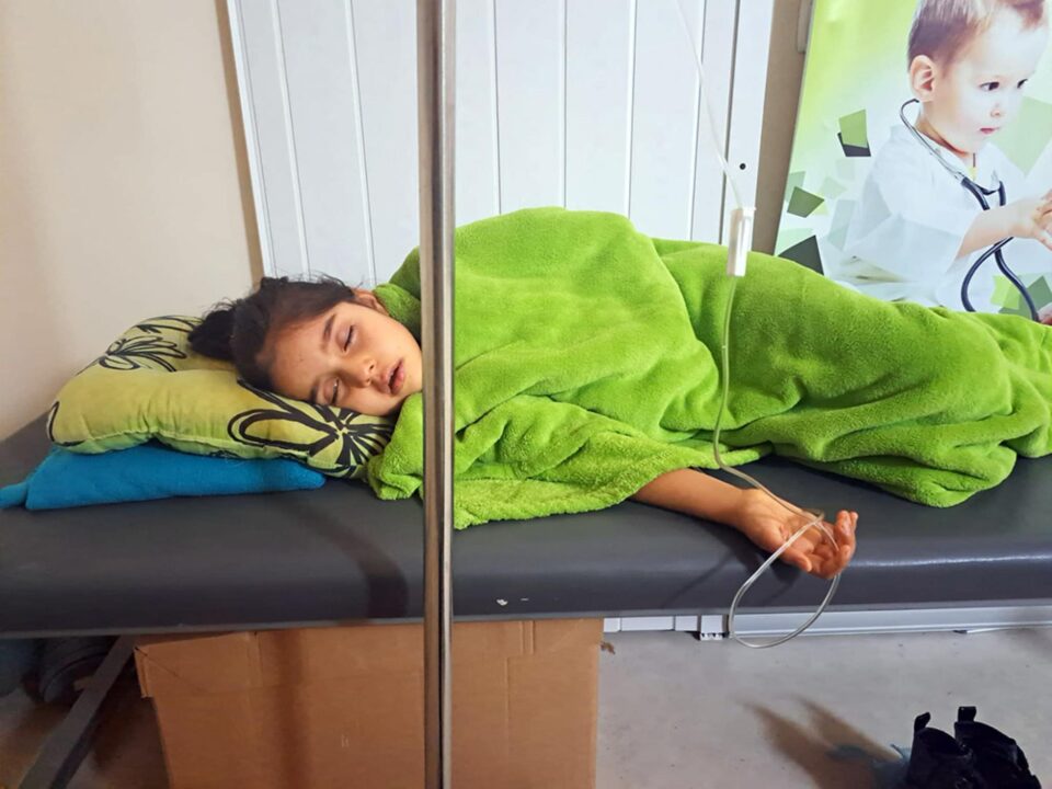 Cancerul de care suferă o fetiță din Pătrăuți, în vârstă de doar 8 ani, a recidivat, iar micuța are mare nevoie de ajutor
