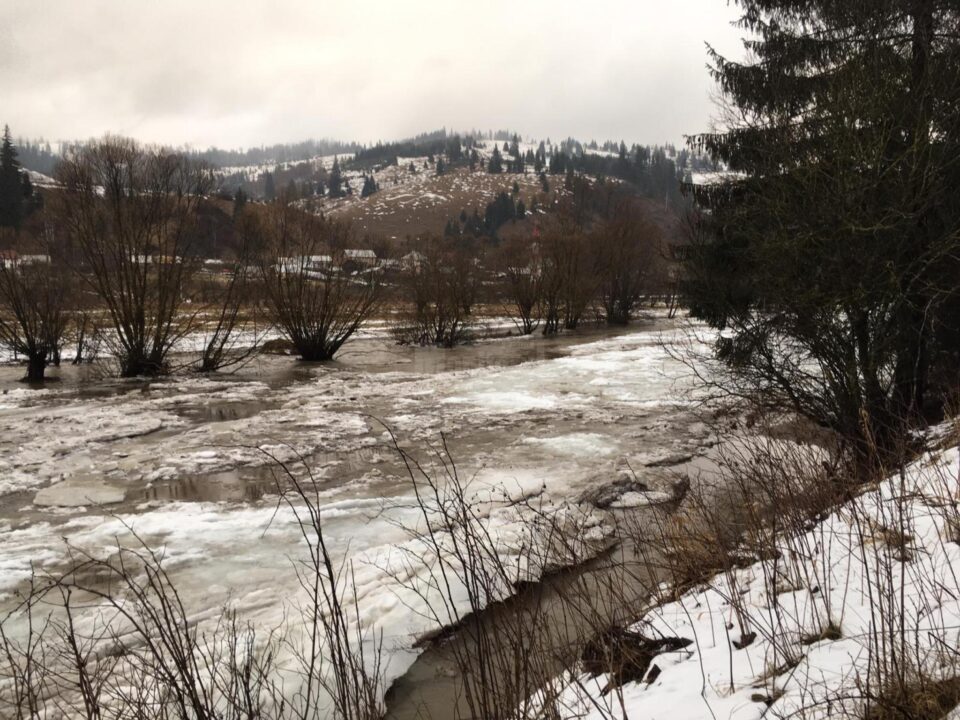 Inundații în zona Dornelor