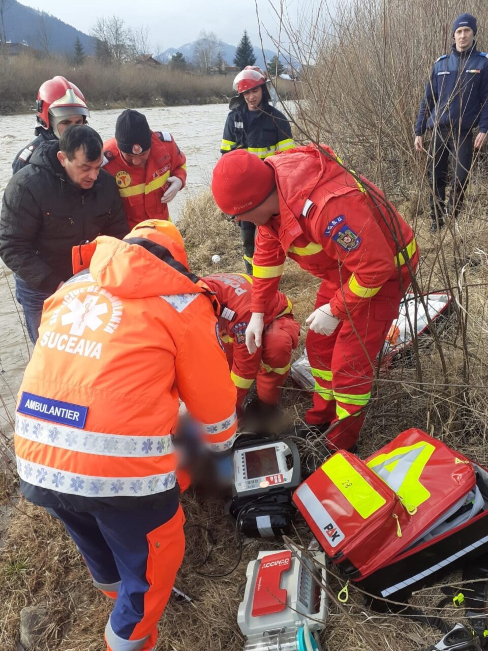 Fetița a fost găsită la o distanță de 3 kilometri de locul în care a căzut în apă
