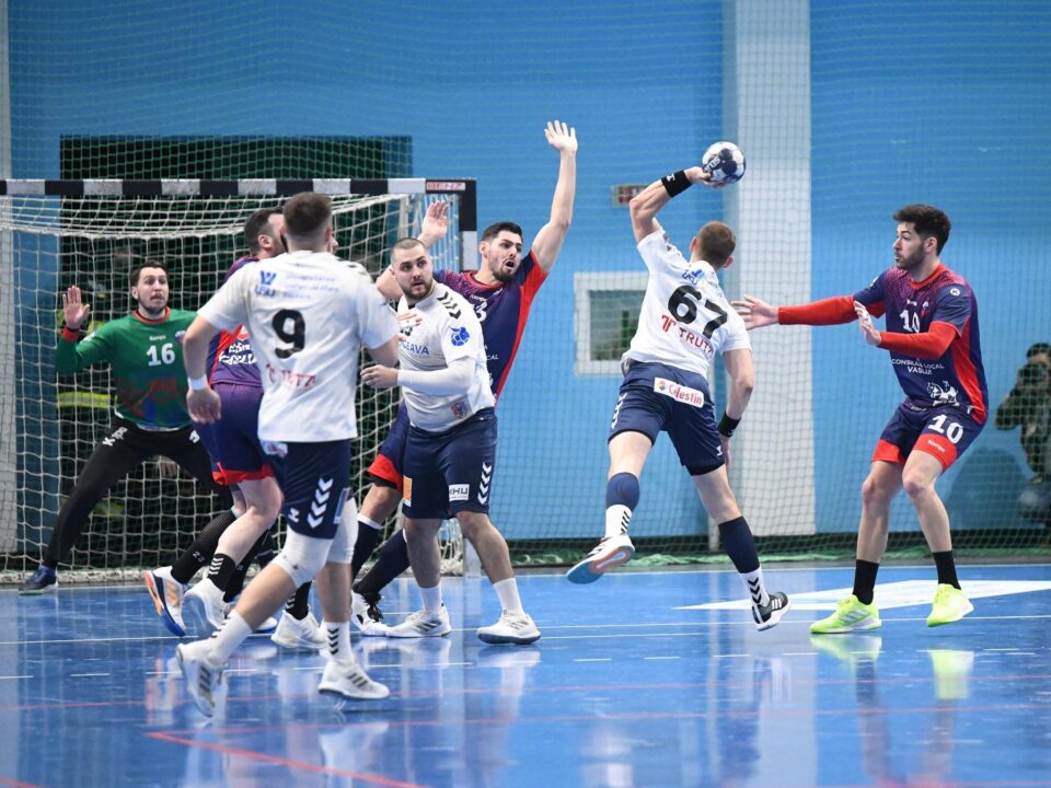 „Universitarii” vor evolua pe teren propriu in optimile Cupei Romaniei. Foto Fotograful sportiv „Universitarii” vor evolua pe teren propriu in optimile Cupei Romaniei. Foto Fotograful sportiv