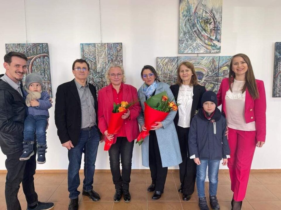 Metafizica lui Olivian, „o expoziție destinată să vorbească atât minții, cât și ochilor”