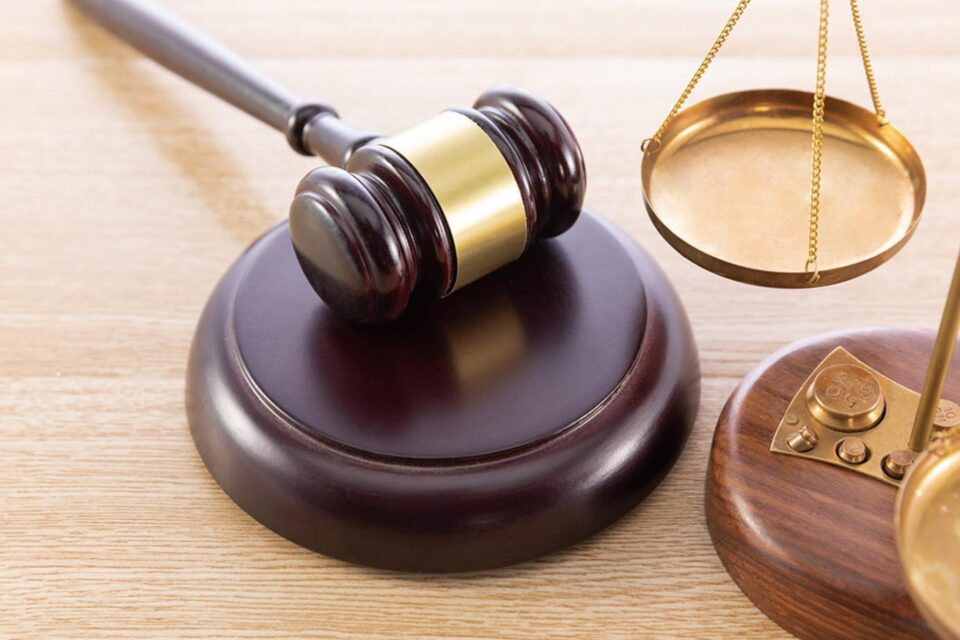 Cum schimbi sediul social al unei firme din Suceava? Apelezi la ajutorul unui avocat!