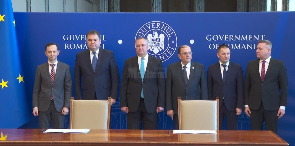 Gheorghe Flutur a semnat proiectul pentru cosntrucția a 200 de kilometri de piste de bicicletă în prezența premierului Nicolae Ciucă