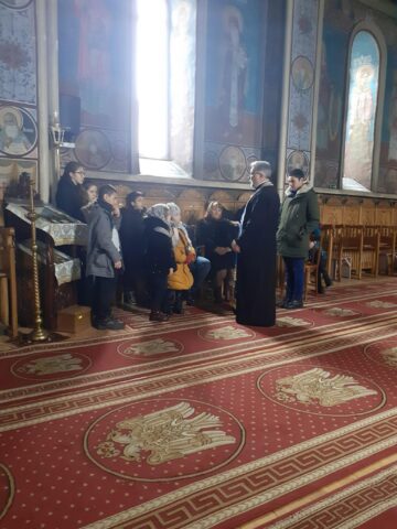 În parohiile Protopopiatului Fălticeni se desfășoară proiectul „Școala de Duminică”