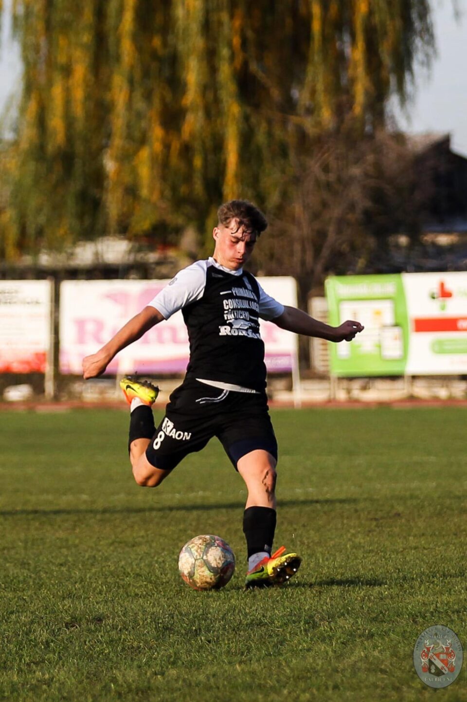 Juniorul Cîrstean a punctat pentru Șomuz în amicalul cu Viitorul Darabani. Foto Alex Savescu Juniorul Cîrstean a punctat pentru Șomuz în amicalul cu Viitorul Darabani. Foto Alex Savescu