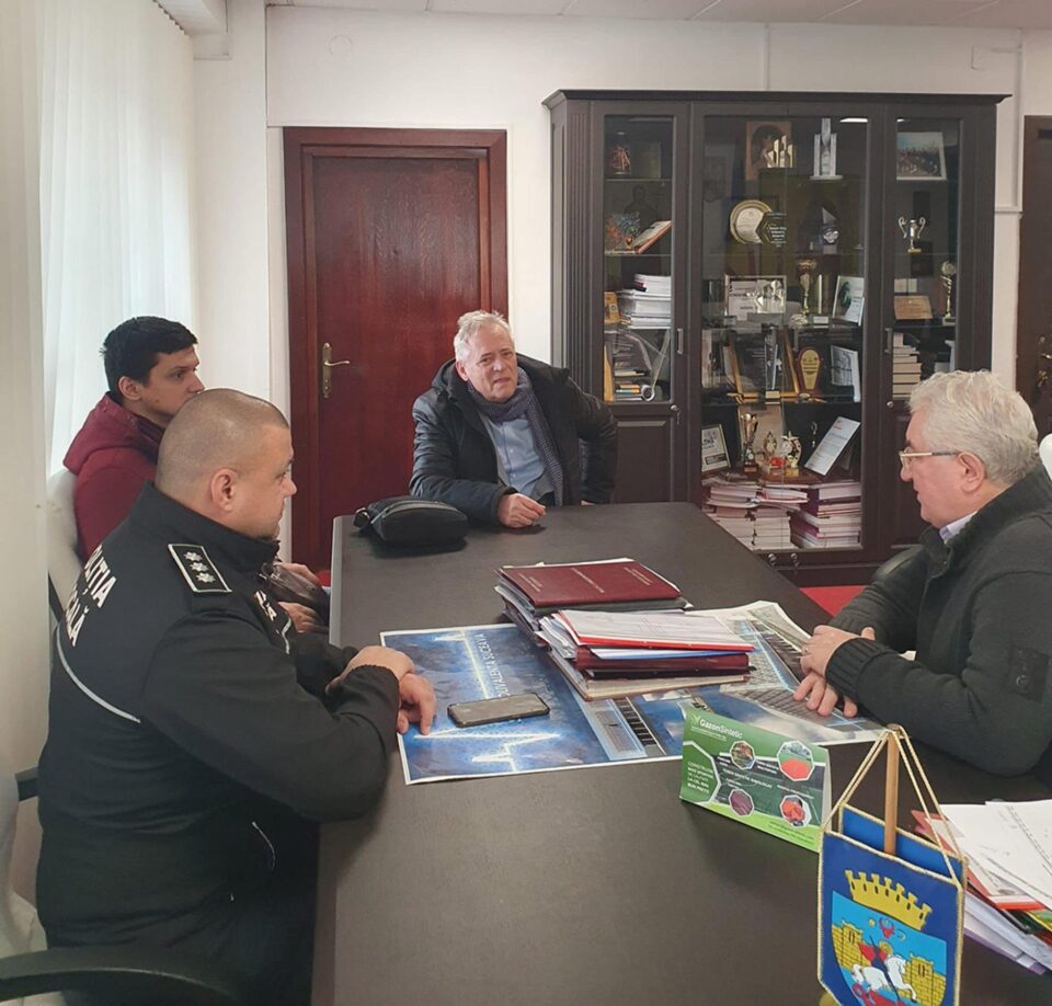 Primarul Ion Lungu a anunțat semnarea contractului de expertizare tehnică a blocului care a explodat din cauza acumulării de gaze Primarul Ion Lungu a anunțat semnarea contractului de expertizare tehnică a blocului care a explodat din cauza acumulării de gaze