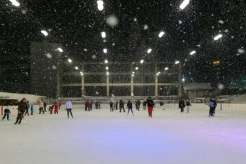 Patinoarul Artificial Areni Suceava va funcționa până pe 5 martie