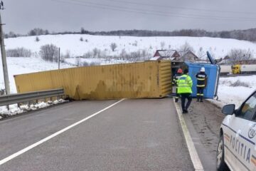 Un șofer ucrainean a blocat total traficul pe E85 timp de mai multe ore