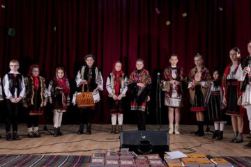 Peste 300 de participanți la concursul „Sărbătoarea limbii materne”, desfășurat la Bălcăuți