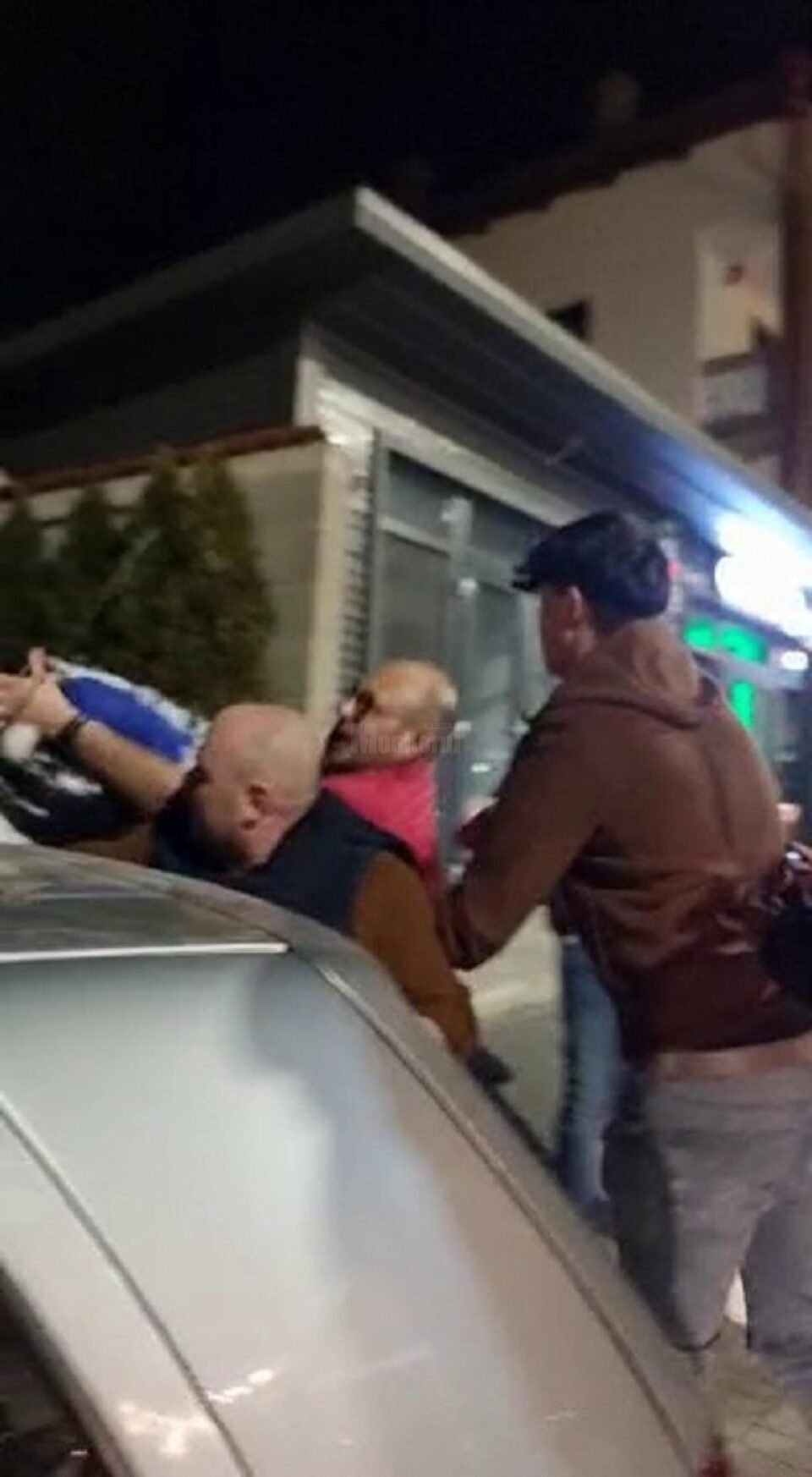 Bătaia de stradă de la Cajvana