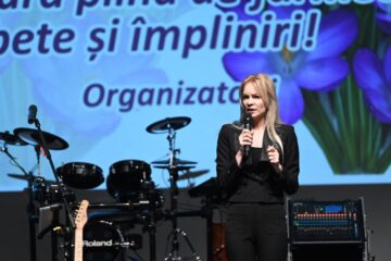 Invitații Galei Femei de Succes