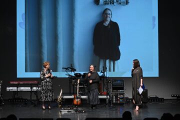 Victoria Zidaru, inițiator al proiectului Ferma de Artă, premiantă a Galei Femei de Succes