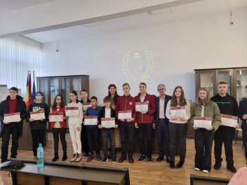 Elevi suceveni, premiați la Concursul Internațional de Matematică „LuminaMATH”