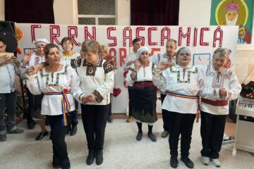 „Sărbătoarea Mărțișorului”, spectacol dedicat femeilor din Centrul de Recuperare Sasca Mică