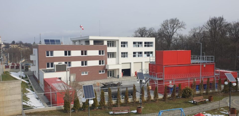 Noul centru de pregatire a pompierilor militari de la Siret