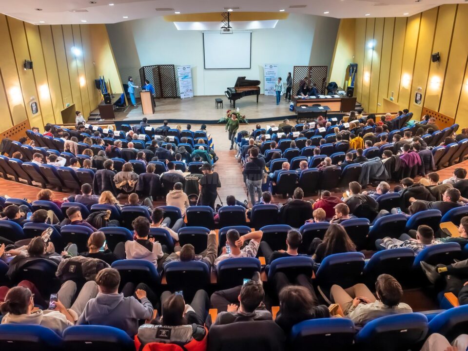 Concursul „PROSOFT@NT” s-a desfășurat la Piatra Neamț