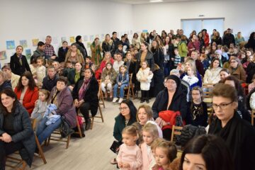 Concursul național „Penelul Fermecat” a reunit 239 de lucrări, la Fălticeni