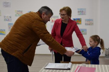Concursul național „Penelul Fermecat” a reunit 239 de lucrări, la Fălticeni