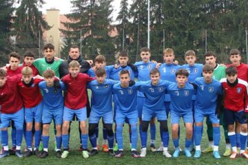 Fotbaliștii antrenați de Andrei Ițco luptă pentru calificarea în semifinalele Cupei Elitelor
