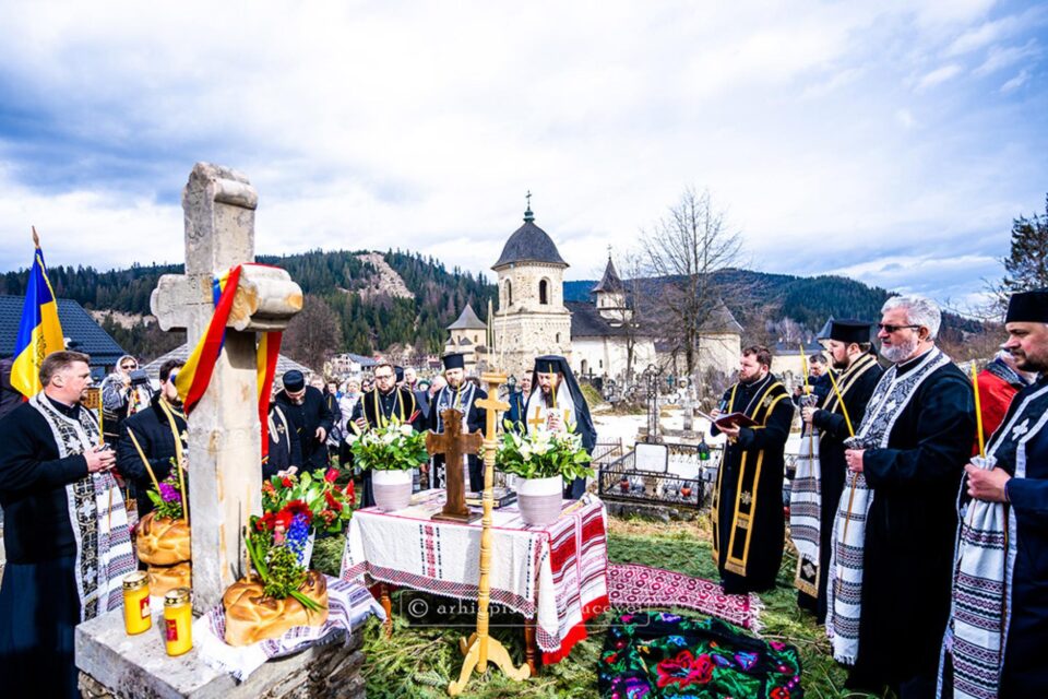 Părintele Iraclie Porumbescu a fost comemorat în satul natal la 200 de ani de la naștere Părintele Iraclie Porumbescu a fost comemorat în satul natal la 200 de ani de la naștere