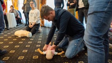 Toți cursanții s-au descurcat și au reușit să primească la final diplomele de absolvent a “Cursului de Acordare Prim Ajutor – Ambu-Life”