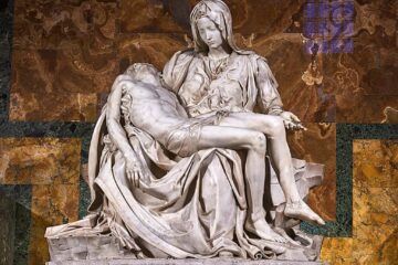Pieta a lui Michelangelo