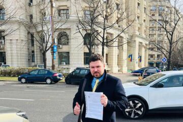 Bogdan Loghin a semnat contractul de două milioane de euro pentru asfaltarea a 12 străzi din Rădăuți