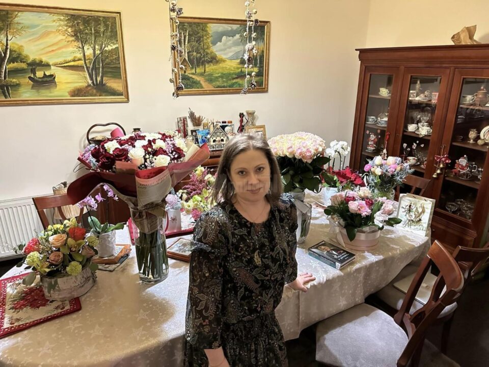 Medicul oncolog Anca Dumitrovici Ababneh, cercetată pentru luare de mită, a scăpat de arestul la domicili Medicul oncolog Anca Dumitrovici Ababneh, cercetată pentru luare de mită, a scăpat de arestul la domicili