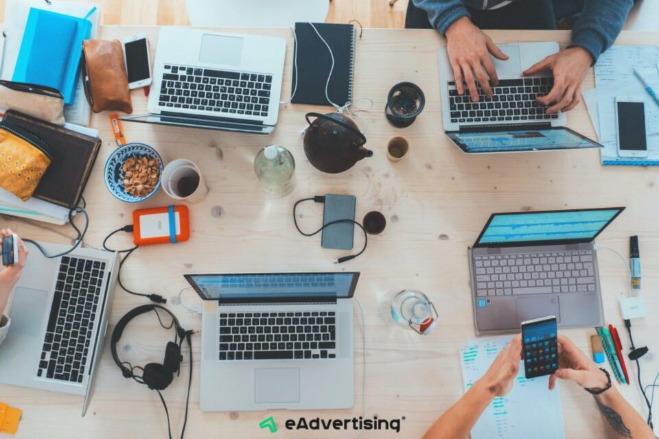 Pasionat de marketing digital în Suceava? Programe de internship disponibile la eAdvertising