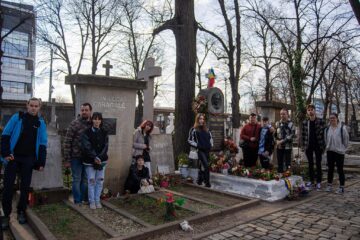 Elevii pasionați de arte vizuale ai Colegiului „Alexandru cel Bun”, într-o excursie de documentare în „București, oraș al artelor”