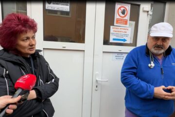 Doctorul Mihai Simu și mama tanarului decedat, Mihaela Linu